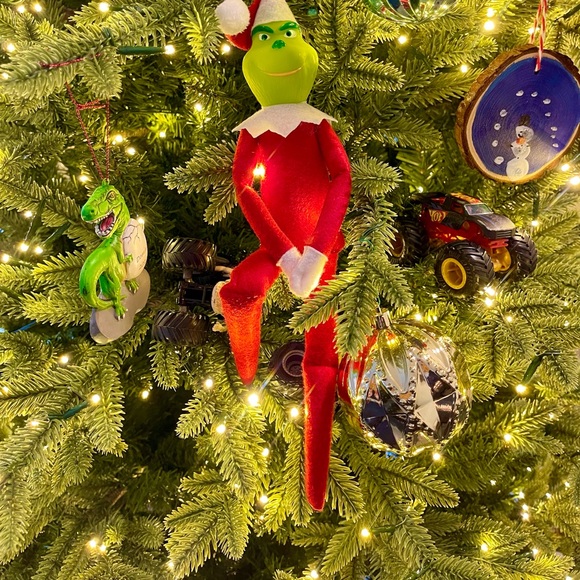 Grinch Elf on the shelf ! Green or red - Picture 2 of 2